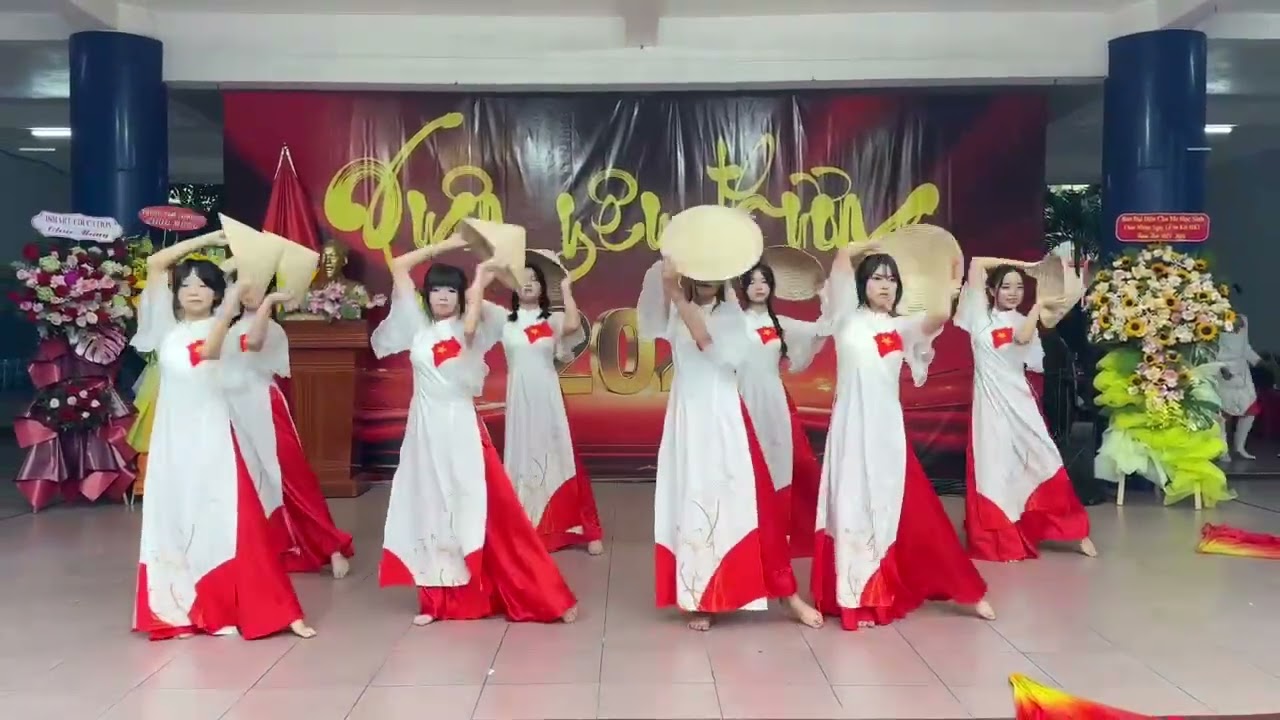 MADE IN VIỆT NAM – MÚA – TẬP THỂ LỚP 8A4