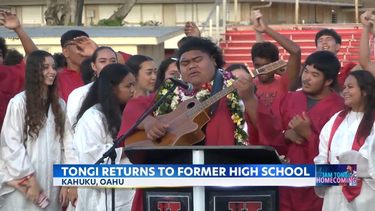 Iam Tongi visits former high school on Oahu, receives honorary diploma