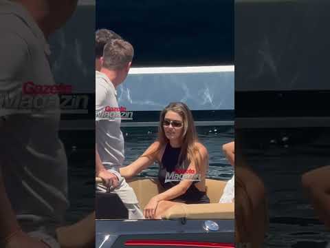 Handeerçel Hakansabancı Tatilde Görüntülendi 