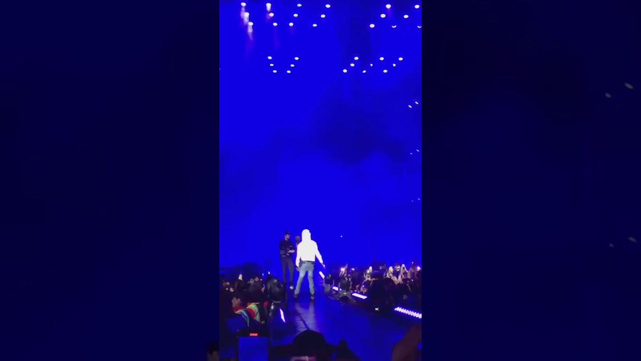 Lil Uzi Vert futsal shuffle live