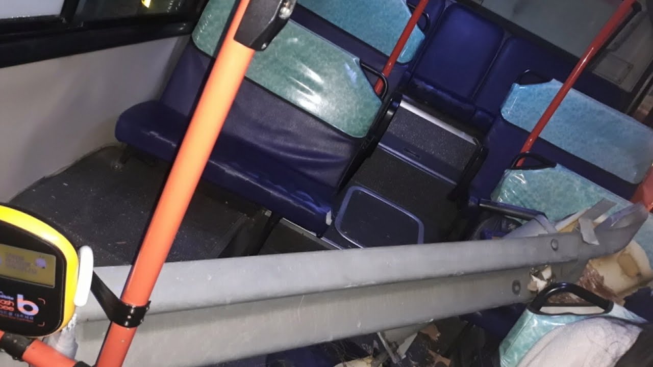 newspaper mockup 화성서 마을버스가 가드레일 들이받아…11명 부상 / 연합뉴스TV (YonhapnewsTV)