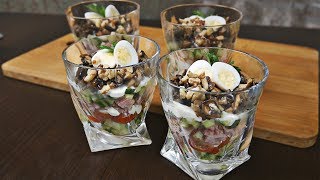 Праздничный САЛАТ с КУРИЦЕЙ и ГРИБАМИ в бокале Праздничный САЛАТ с КУРИЦЕЙ и ГРИБАМИ в бокале