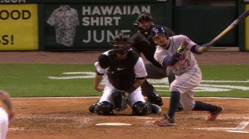 HOU@CWS: Altuve grounds an RBI single to left field