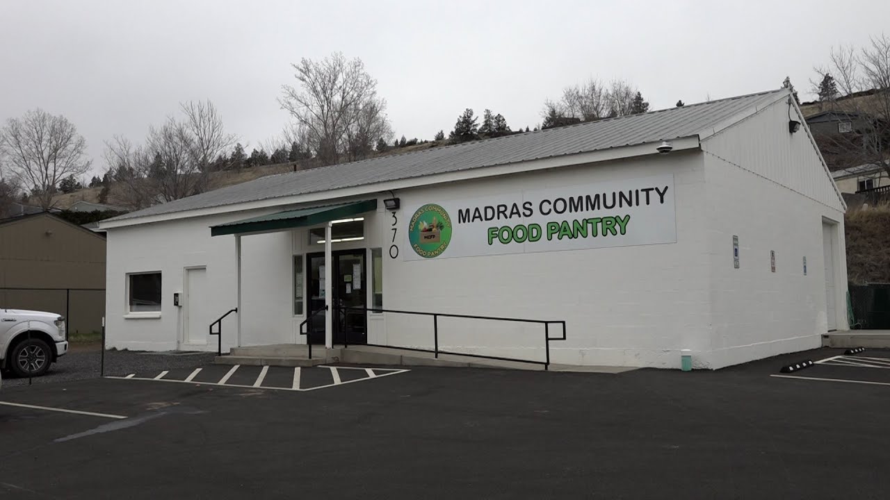 Two longtime leaders at Madras Community Food Pantry announce retirement