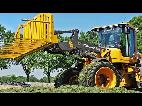 Grass silage 2018 | Claas Jaguar 900 + Fendt 724 + 718 | Gras hakselen | Schimmel B.V. | Renswoude.