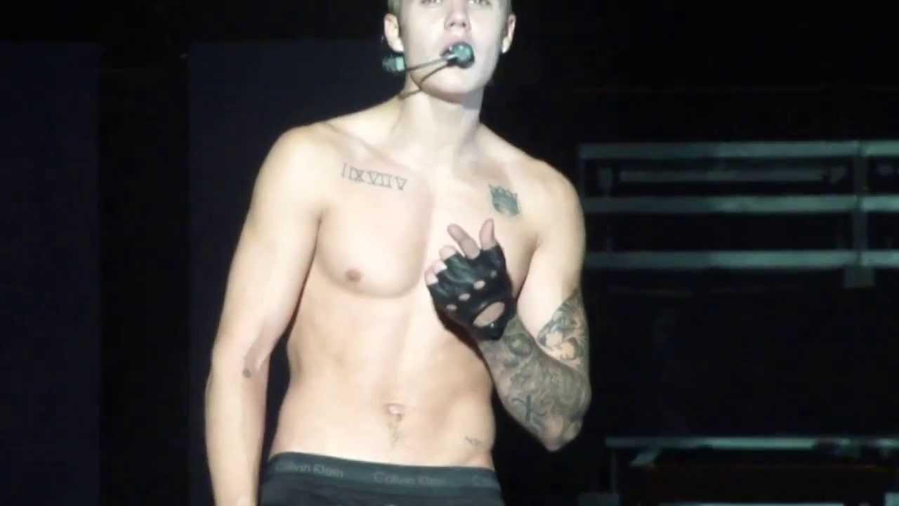 Justin Bieber - As Long As You Love Me - Believe Tour Paraguay