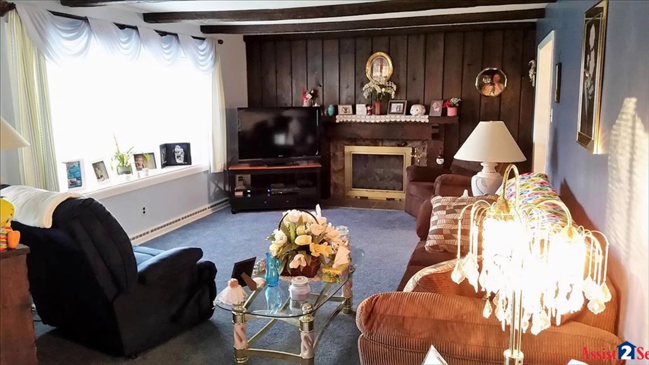 3249 Stoudts Ferry Bridge Rd, Reading, PA 19605 - $174,900