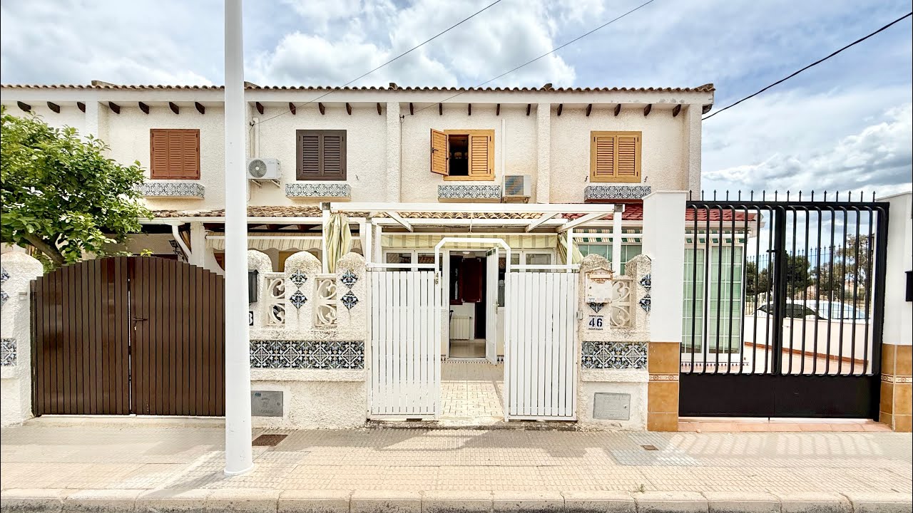 Casa en venta en Santiago de la Ribera. Se vende duplex cerca de Mar Menor. Comprar casa