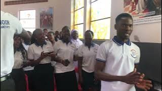 OFFERTORY PROCESSION: TAZAMA INAVYOPENDEZA BY ALL SAINTS CHOIR UMCC-KYU DURING SUNDAY MASS.