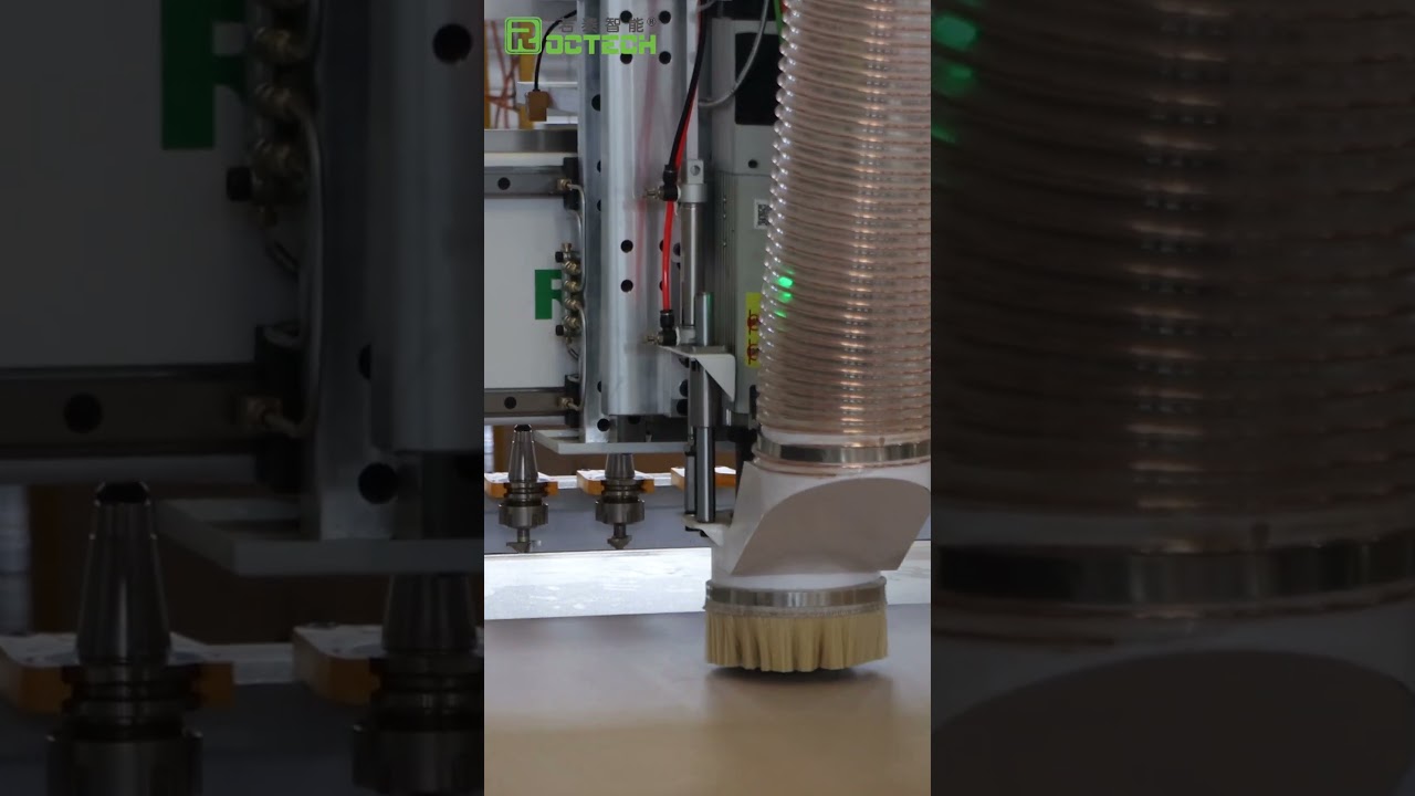 Cnc router RC1325L-ATC.