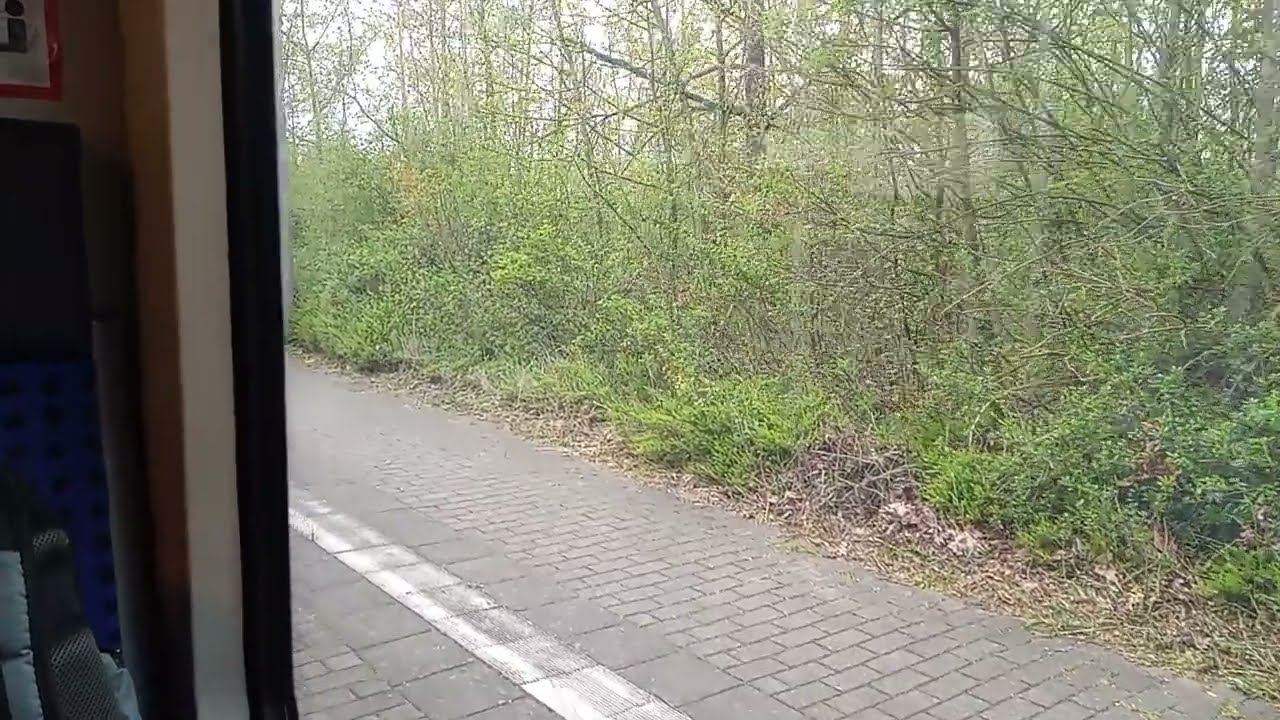 DB S-Bahn 2022 Bad Münder Abfahrt im Zug 25. April