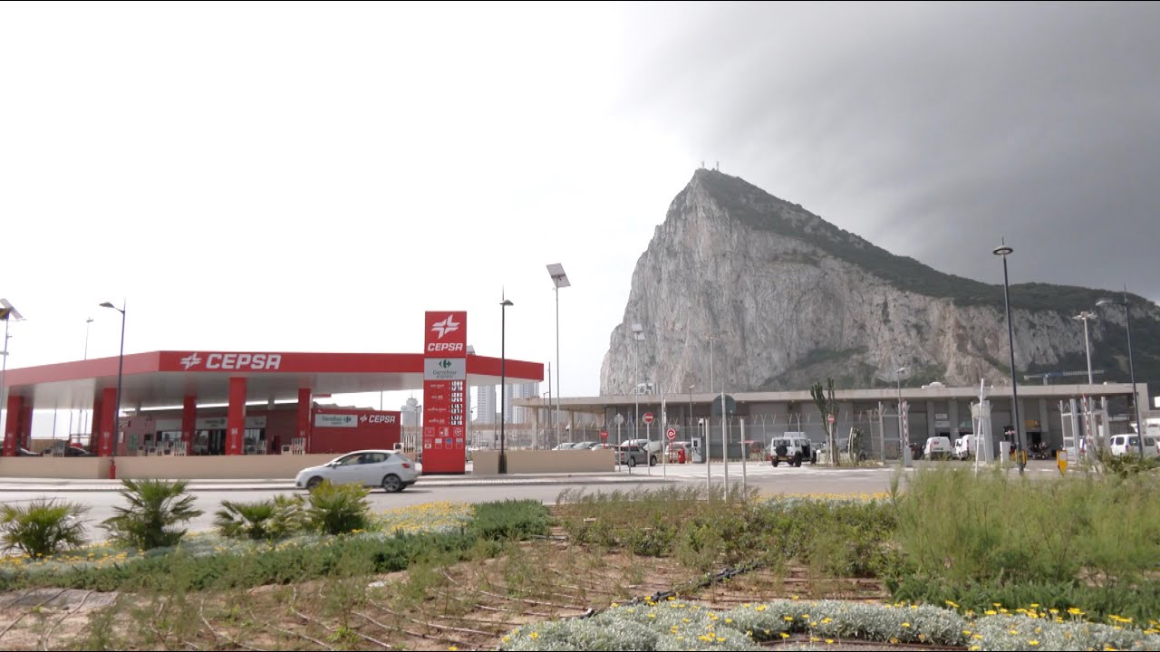 New Cepsa petrol station opens on Kingsway