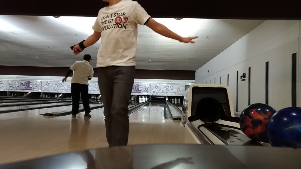 HOS ボウリングスペース Hit Quantum Evo Pearlでもう一度プレイ