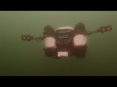 Diving robot for dangerous operations