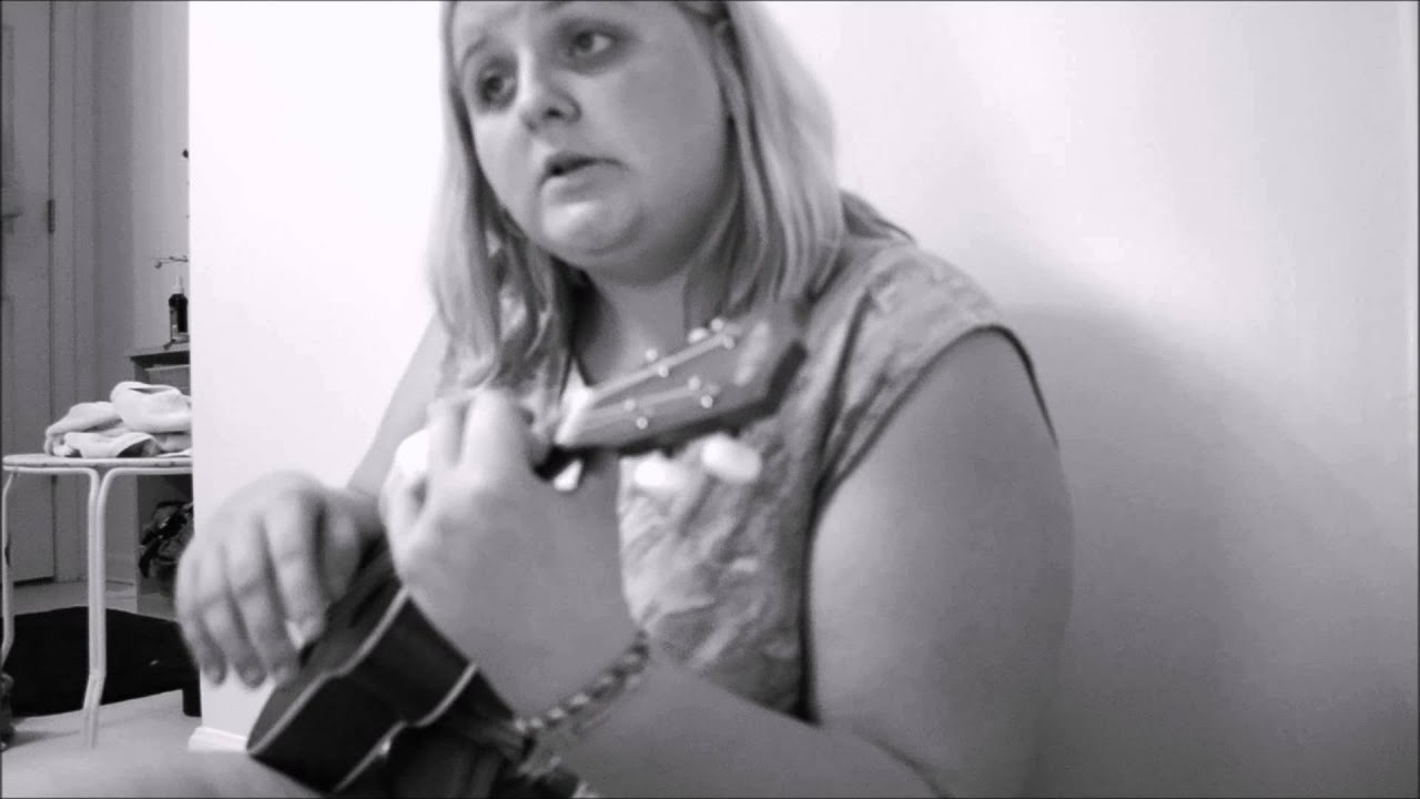 Sippy Cup Melanie Martinez UKULELE COVER YouTube