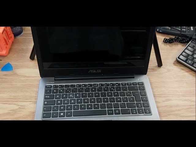 Asus E403S Computer No Aesthetic Damage Grade A - OUT OF SERVICE