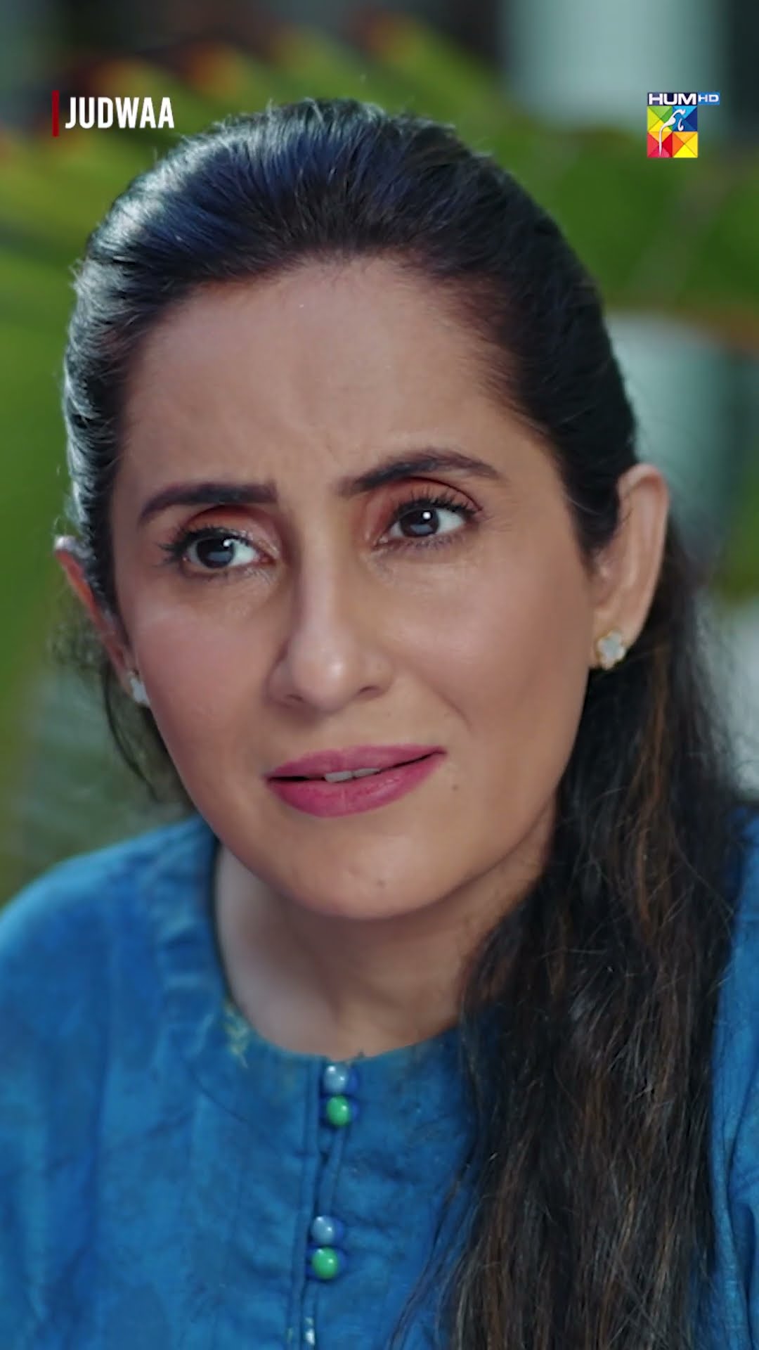 Kiya Meri Beti Zara Hai Ya Sara.? #ainaasif #adnanrazamir #shorts #shortfeed #judwaa #pakistanidrama