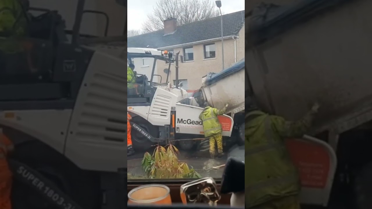 road new tar HAMM Road roller