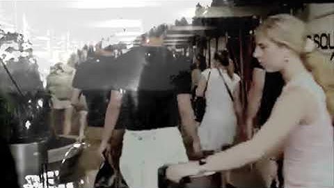 loner utopia - solitude in the crowd