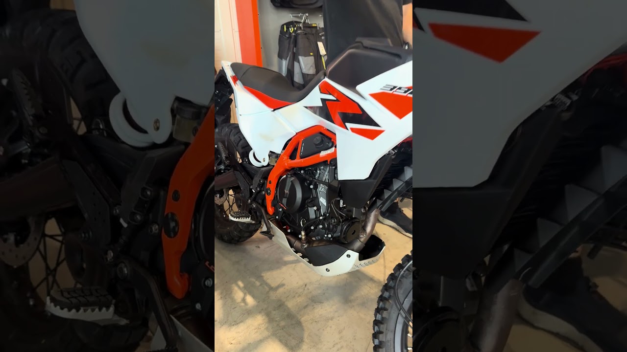 2025 KTM 390 ADVENTURE R