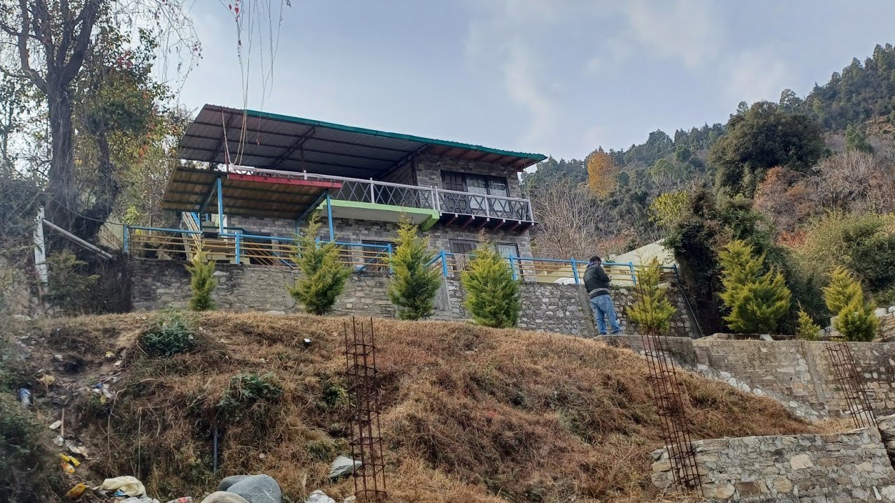 6397682289 Harish Singh 4 room guest house for sale