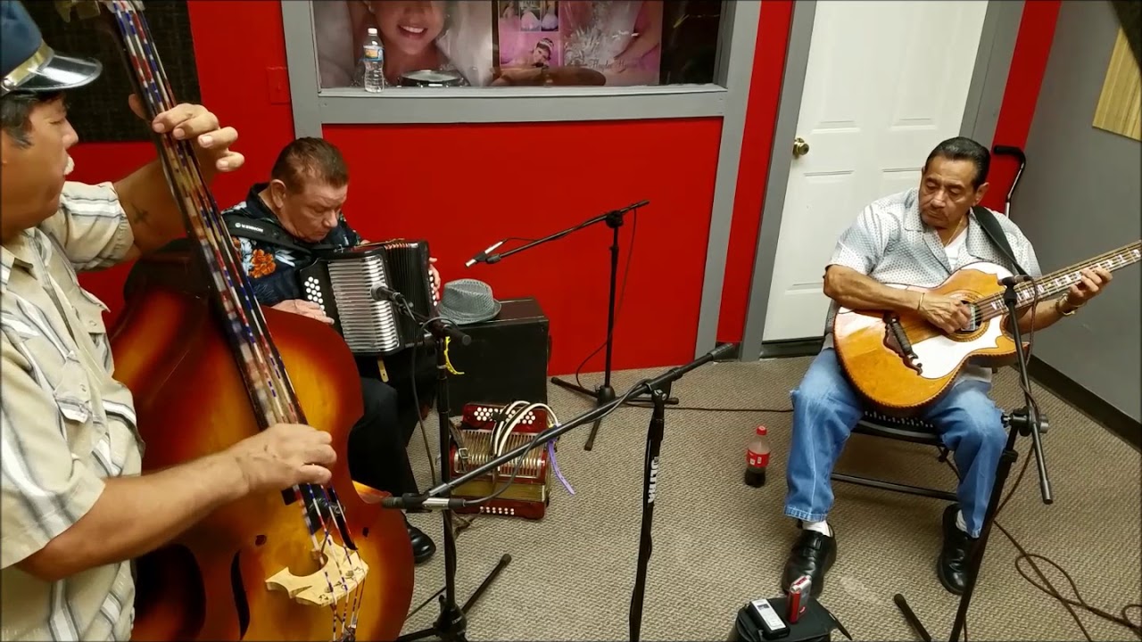 Felipe Perez y Sus Polkeros, Los Tres Felipes