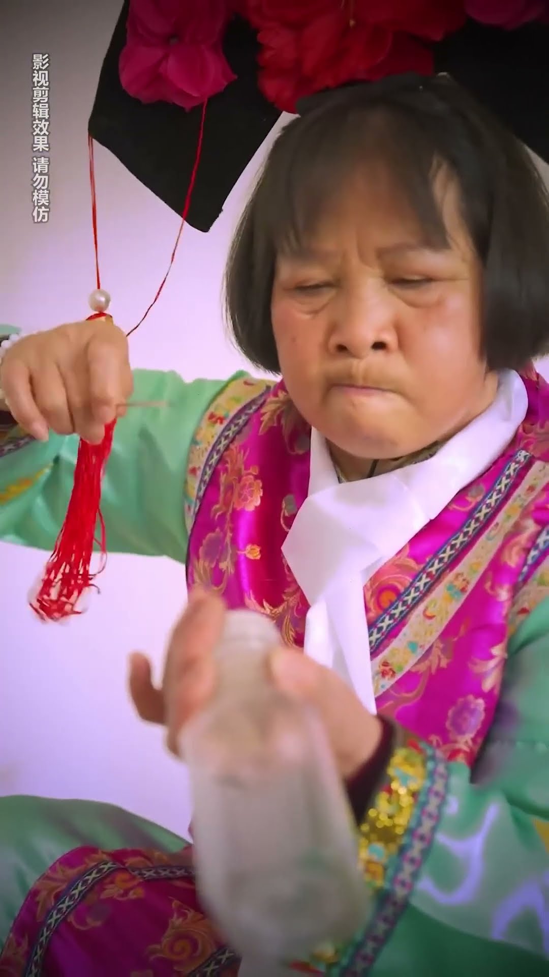 Mom makes air cannon! Caught son. #funny #guige #movie