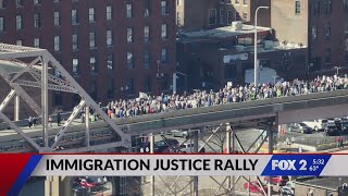Faith leaders rally for immigration reform on MLK bridge