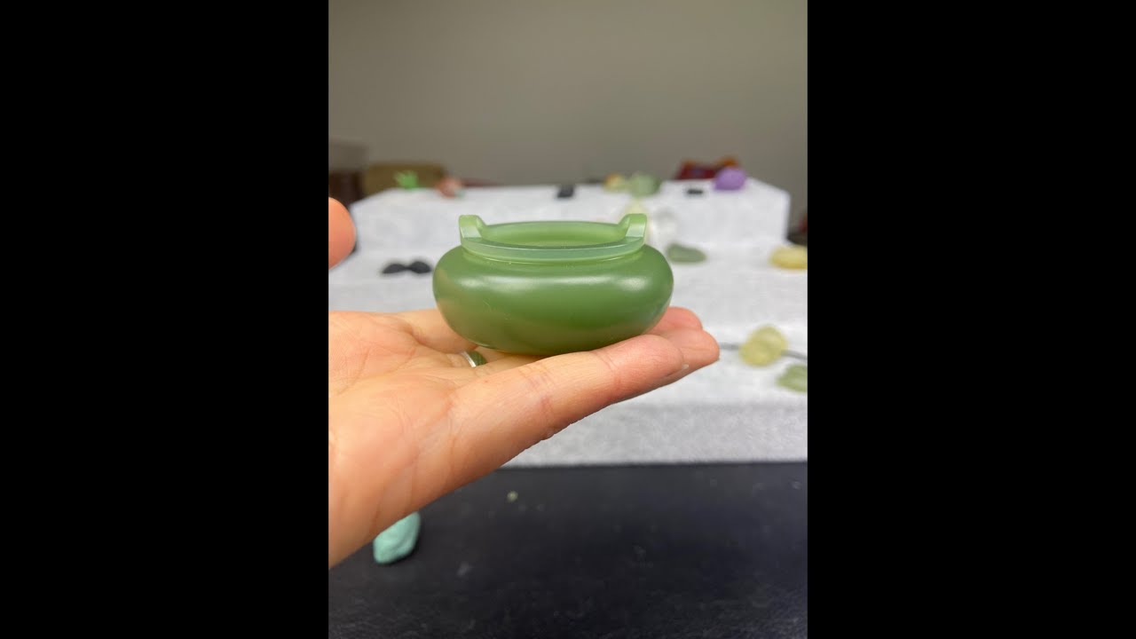 治玉先生翡翠艺术馆】王老師帶您欣賞、精品冰種翡翠掛件、美貨多多