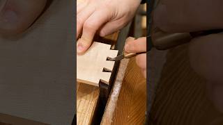 Unboxing a Matt Estlea Marking Knife
