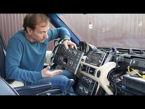 Установил в Range Rover монитор от второго рестайлинга