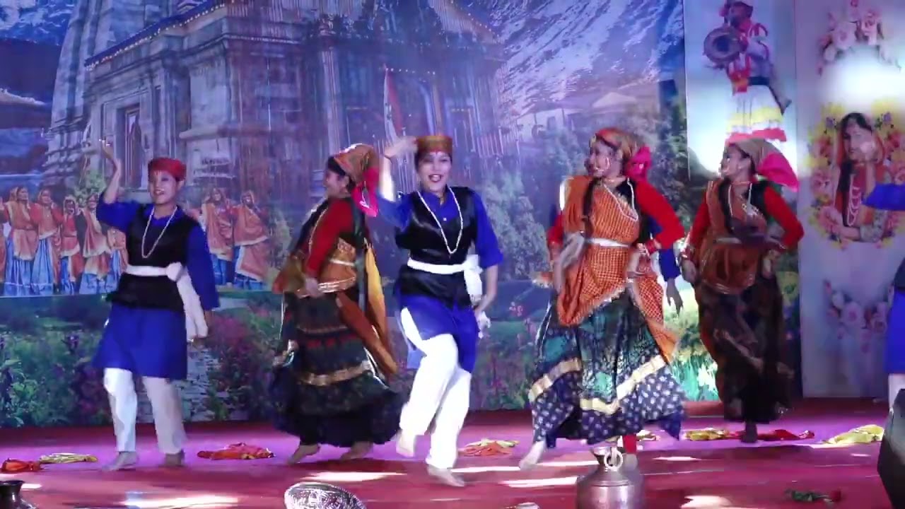 Almora Ki Ganga Chori  Meri Jogyani  Pahari Group Dance at Uttarakhand Mahotsav