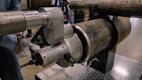 Commander MILLHOG pipe beveling machine