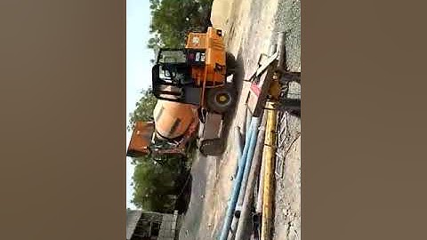 Macons self loading mixer(4)