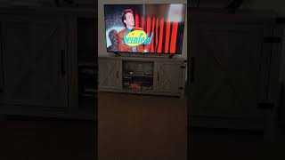 Seinfeld ending credits vs intro on stage