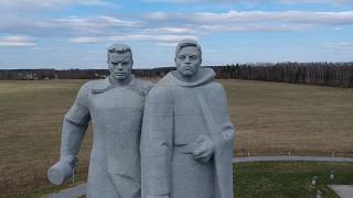 Памятник героям Великой Отечественной Войны - Monument to heroes of The Great Patriotic War