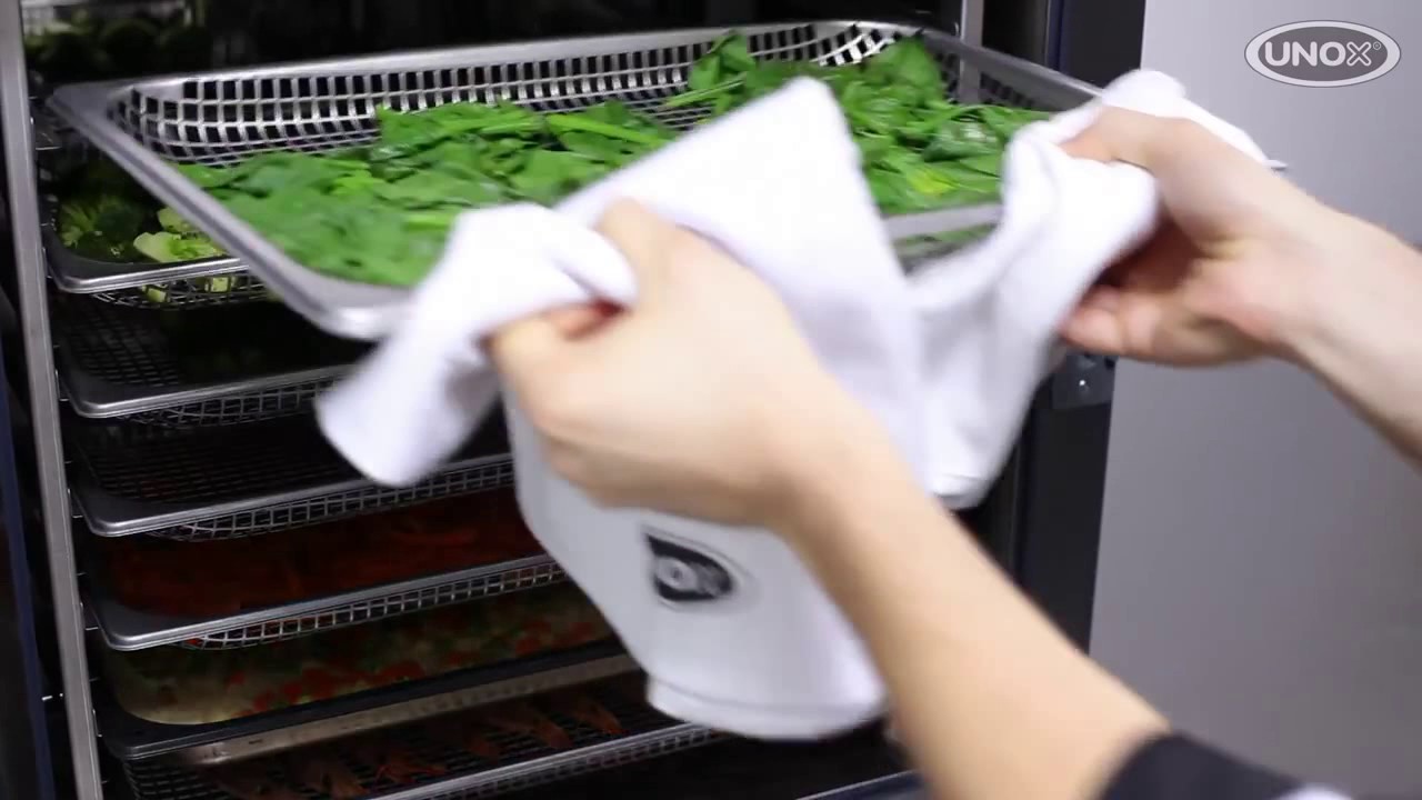 Como usar o vapor no forno combinado ChefTop Mind Maps ™ Plus com tecnologia MULTI TIME