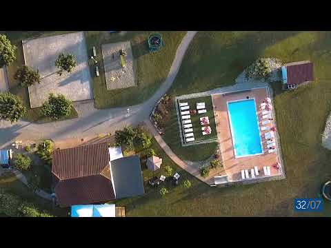 Video-thumbnail van Camping Les Pommiers D