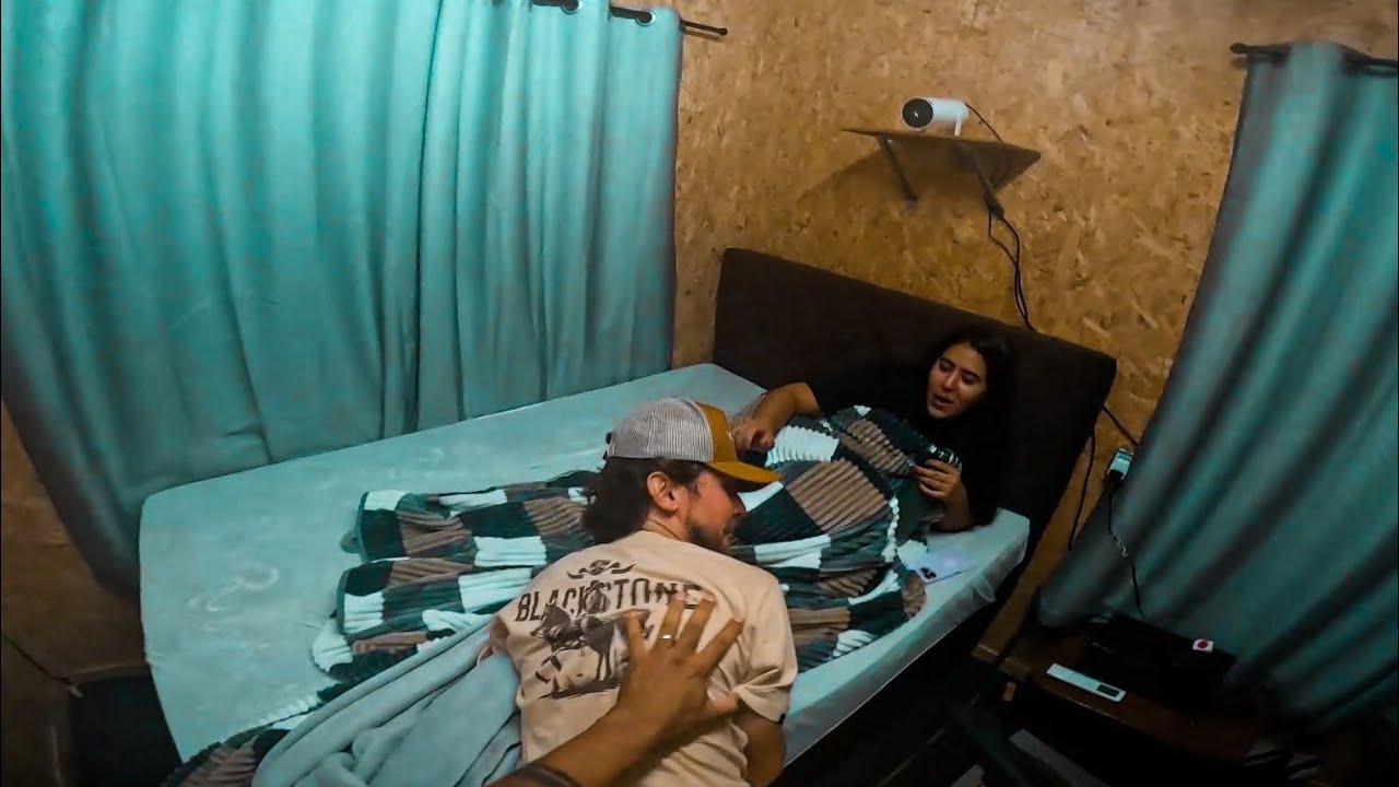 FIQUEI ESCONDIDO NA CABANA E PEGUEI O RENAN NO FLAGRA