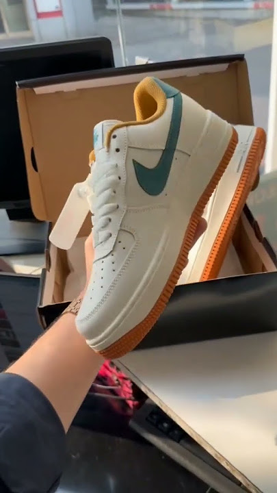 NIKE AIRFORCE 1 LOW HAMAVA (With ORIGINAL Box, Shoe Cleaner / StockX Kit & Socks 🧦