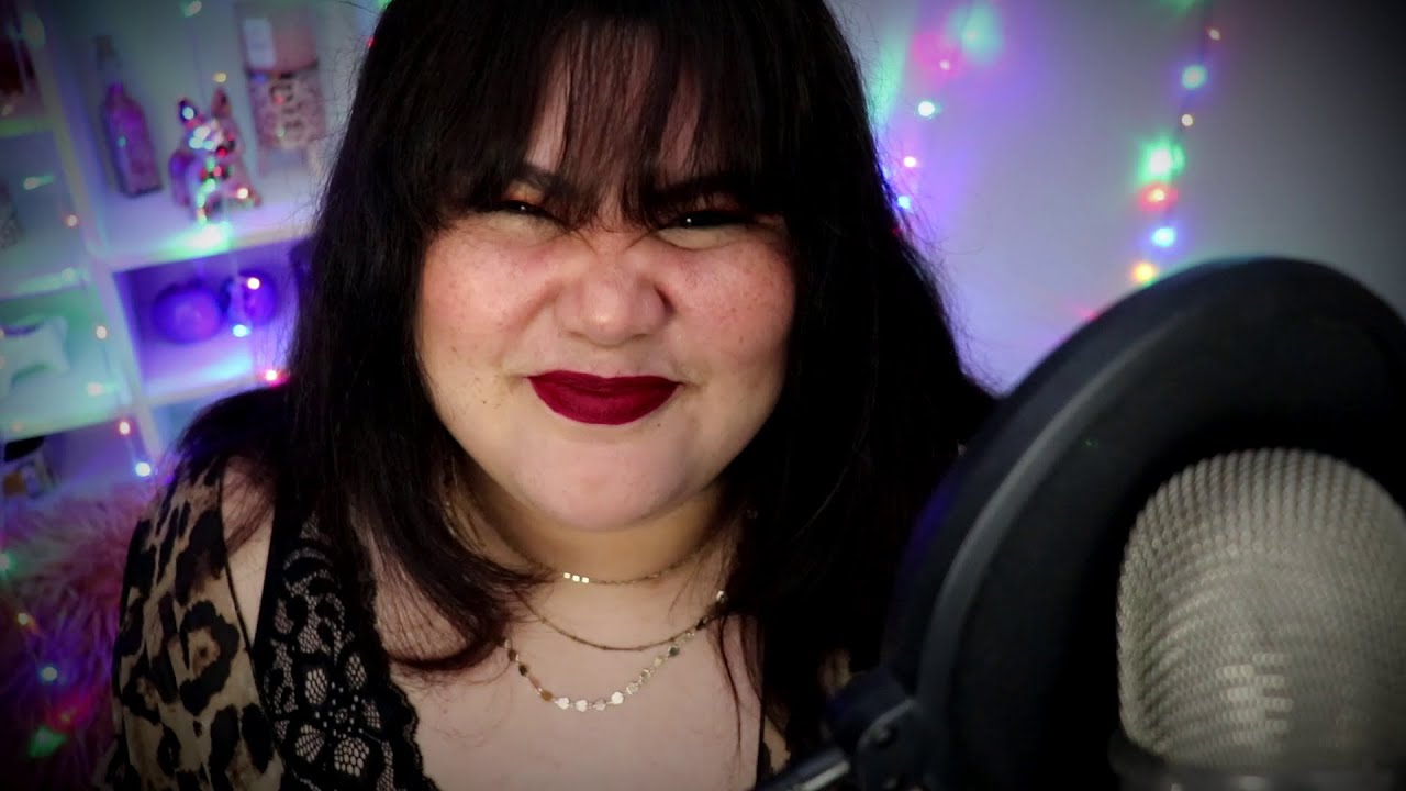 ASMR | Vendedora de maquillaje Carera Roleplay | ASMRJulyDots