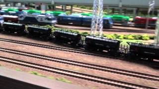 (FHD) CTTC鐵道模型運轉會 - 西武 E851貨物列車通過
