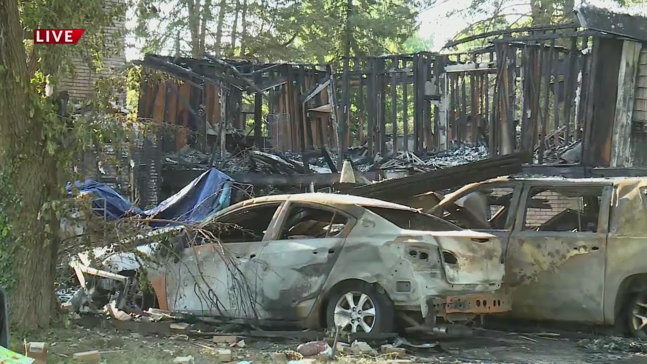 Home explosion that killed 2 in north St. Louis County under ...
