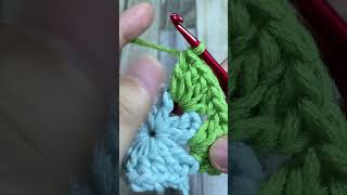 BEGINNER FRIENDLY GRANNY SQUARE YOU’LL LOVE #short #grannysquare