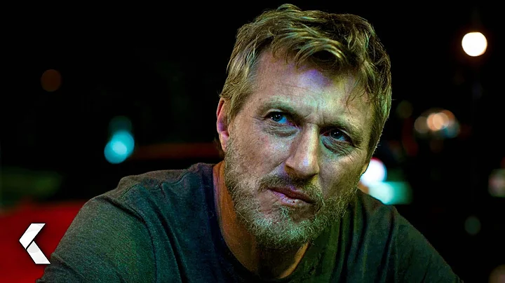 Johnny Teaches Bullies A Lesson - Cobra Kai (Season 1 Episode 1)