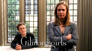 Paris Tries Speed Dating Gilmore Girls