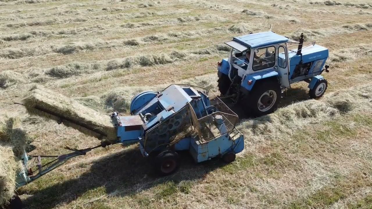Fortschritt ZT 300 - C mit Fortschritt Presse K 442 Heu pressen 1. Schnitt 2023 - hay baling GDR