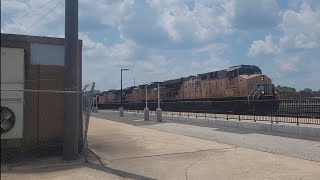 Railfaning the Union Pacific Longview yard!