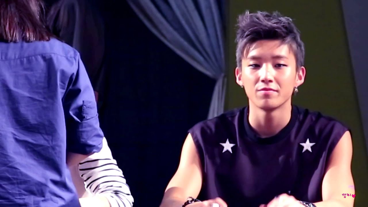 [130824]용산아이파크 팬사인회 B.A.P 비에이피 - 종업 Jongup