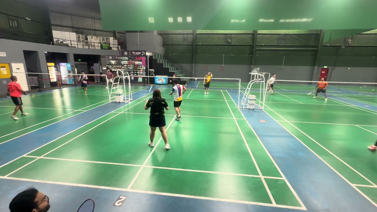 Mel & Alex Vs Mike & Wendy